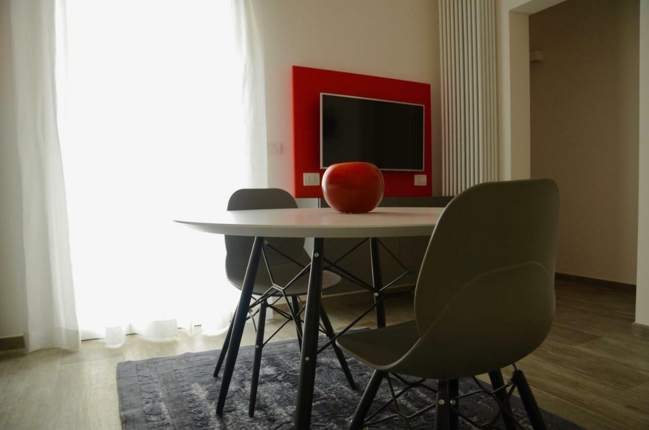 My Home In Bologna - La Rossa Luaran gambar
