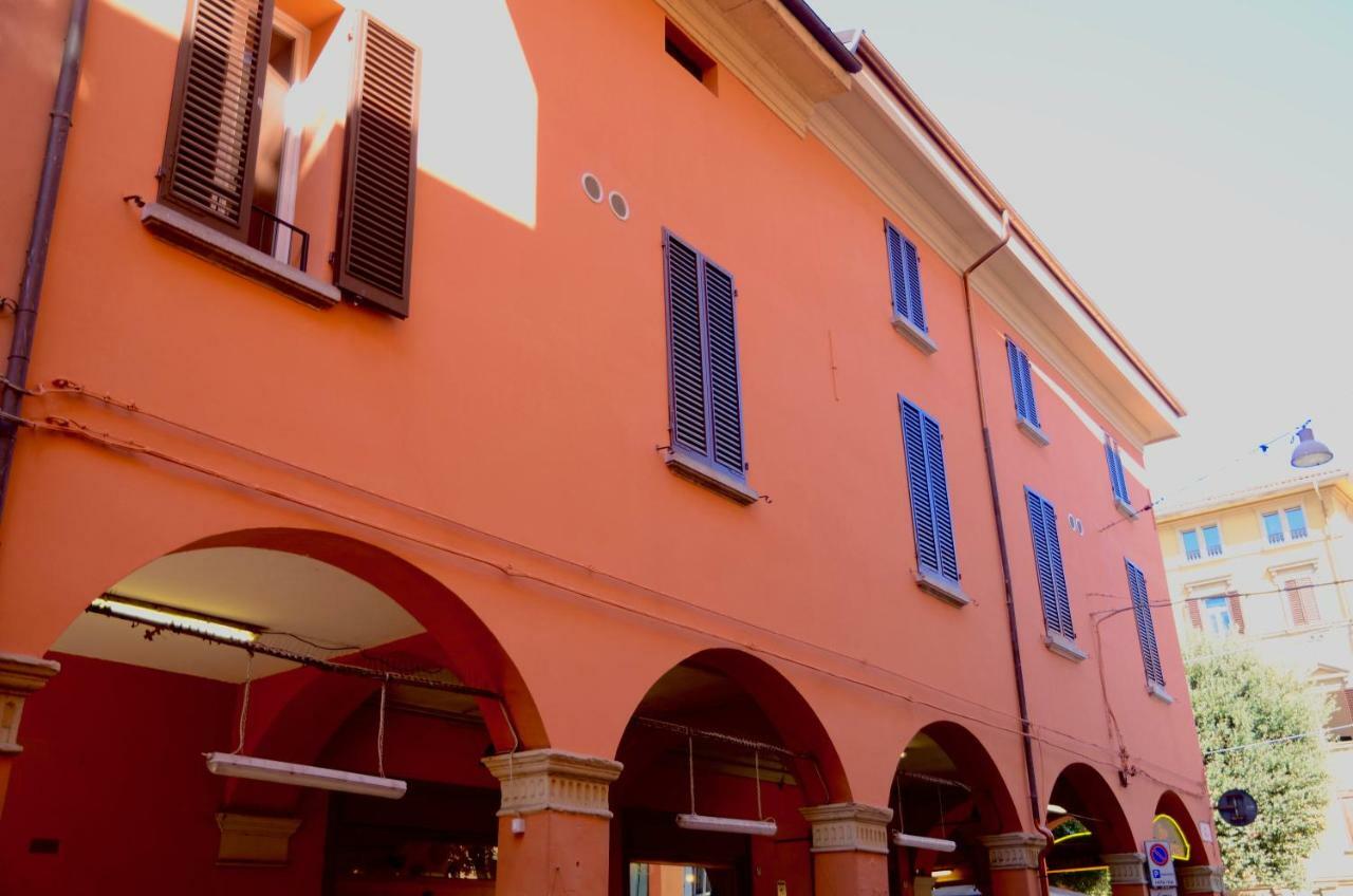 My Home In Bologna - La Rossa Luaran gambar